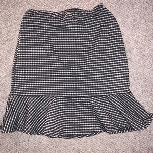 Gingham Pencil Skirt with Ruffle